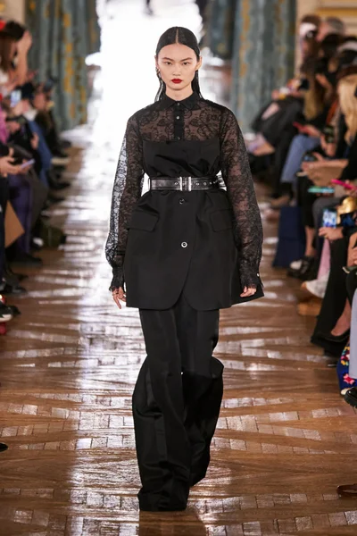 Look 36